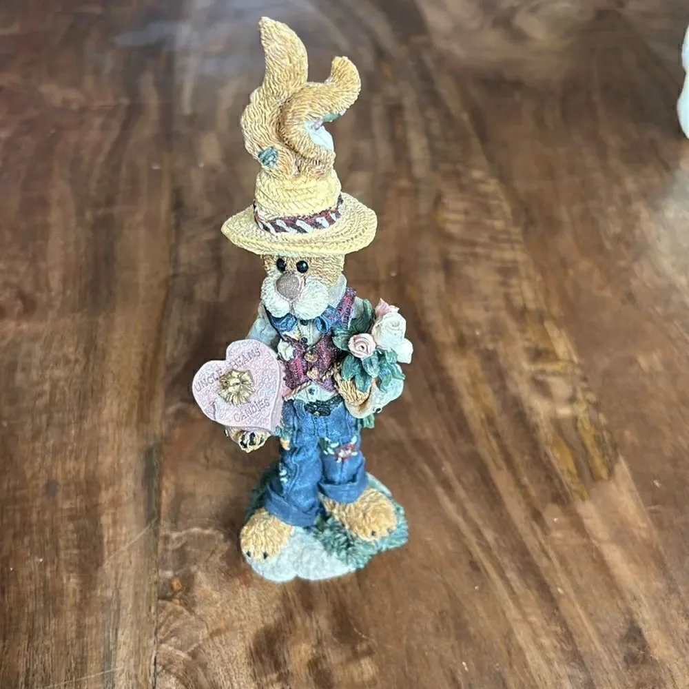 Vintage 1995 Boyd Bears The Folkstone Collection Buster Goes A' Courtin'